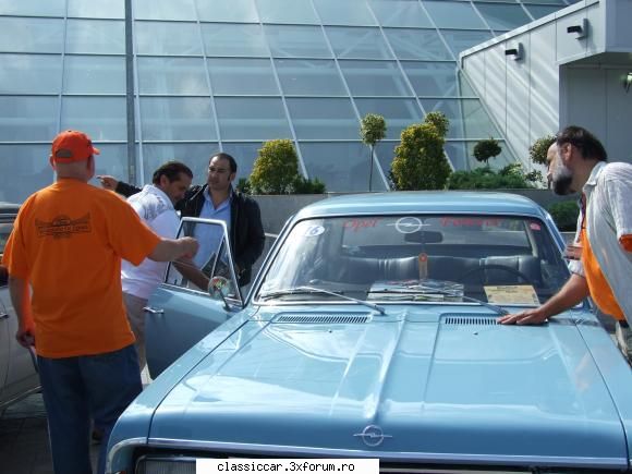 Opel Rekord c 1968 - dar noi avem rabdare suficienta dam explicatii si - Prezentare masini