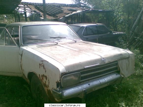 Opel Rekord c 1968 - si asta are o donatoare care o ajuta sa iasa pe - Prezentare masini