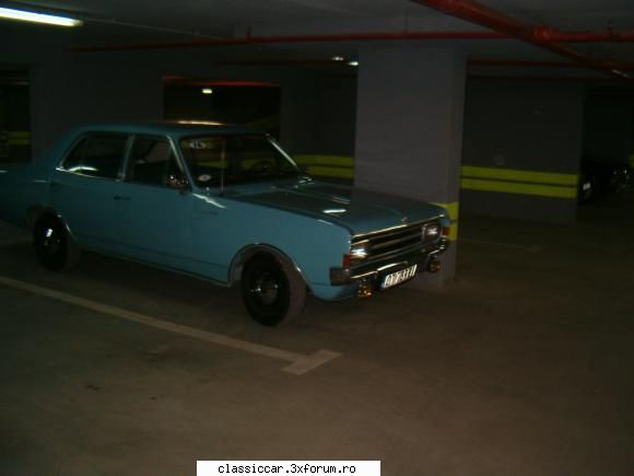 Opel Rekord c 1968 - besta bleuface cura de bucuresti :) alaturi de - Prezentare masini