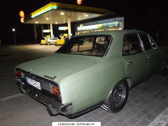 Opel Rekord c 1968 - dupa ce a trecut pe la benzinarie pentru Rovineta - Prezentare masini
