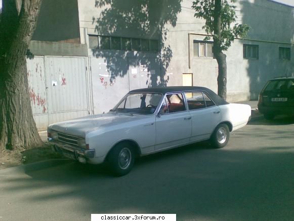 Opel Rekord c 1968 - salutari suratelor din capitala - Prezentare masini