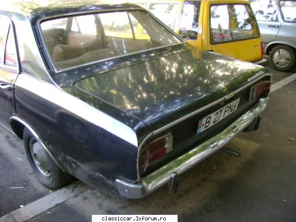Opel Rekord si Volga M24 in Bucuresti - o are o femeie vaduva,o pretuieste pt ca are - Am vazut prin Romania