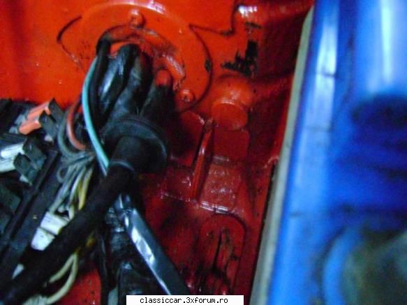 Operatiunea Portocala Mecanica - Urechea de prindere dinspre cutia de sigurante - Reconditionari si Restaurari