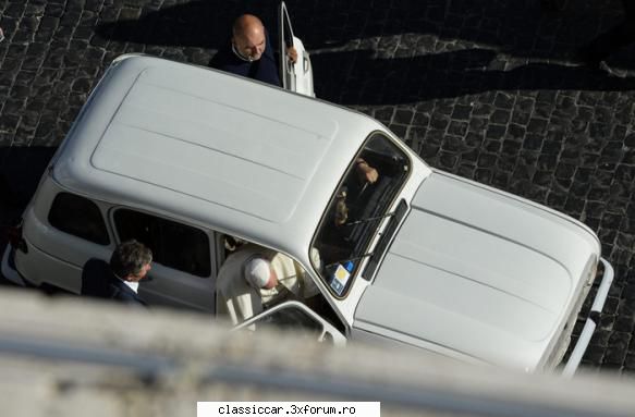 Operatiunea Quatrelle - R - Un renault demn de un papa ! ;) - Reconditionari si Restaurari