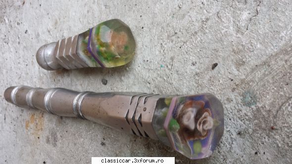 Ornamente comuniste pt schimbatorul de viteze - Sunt argintii-aluminiu - Vanzari  piese si accesorii