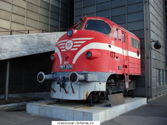 Parad� Revelion 2012 - Una din cele c�teva buc�ti de locomotive Diesel - Arhiva evenimente 2011