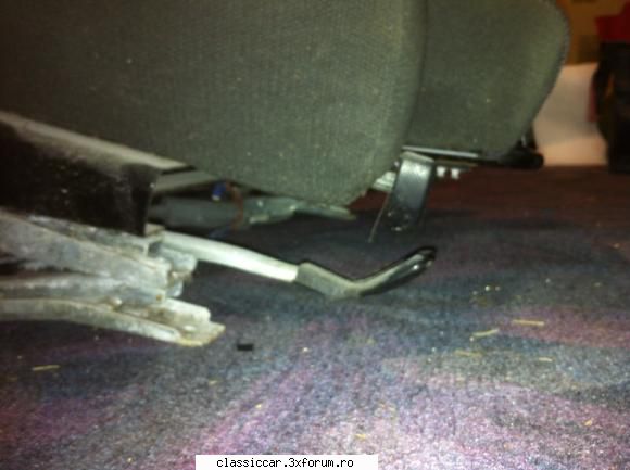Parghie scaun sofer Mercedes W123 - Cumpar parghie de la scunul soferului ptr - Cumparari piese