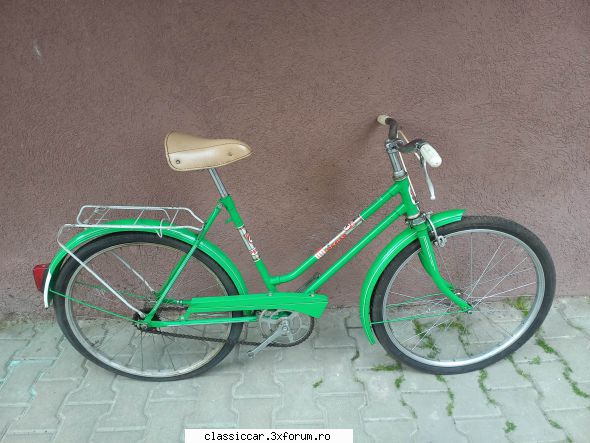 Pegas 18 baieti - Pegas 1824 fete din 1982 - Prezentare motociclete, motorete si biciclete de colectie