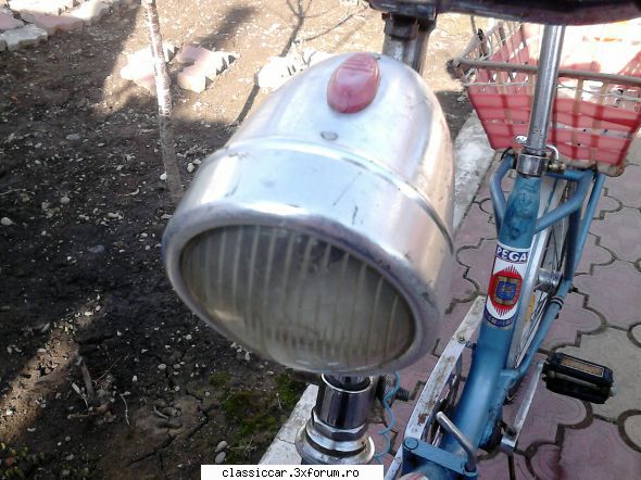 Pegas Camping din 1975 - Farul original cu dou - Prezentare motociclete, motorete si biciclete de colectie
