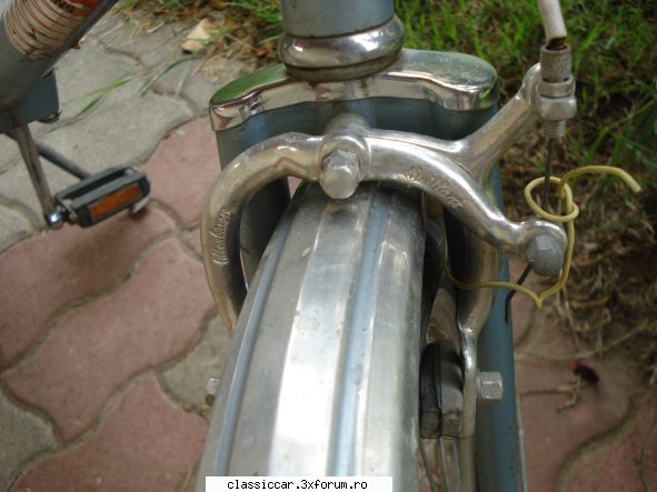 Pegas camping - fr�ne in potcoav� marca sau - Prezentare motociclete, motorete si biciclete de colectie