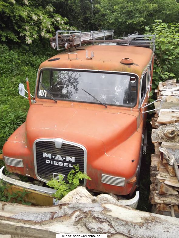 Piatra Neamt - La manastirea Durau... asta da camper :D - Am vazut prin Romania