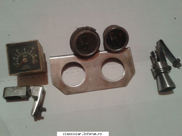 Piese.. - Un turometru electronic, un antifurt portbagaj - Vanzari  piese si accesorii