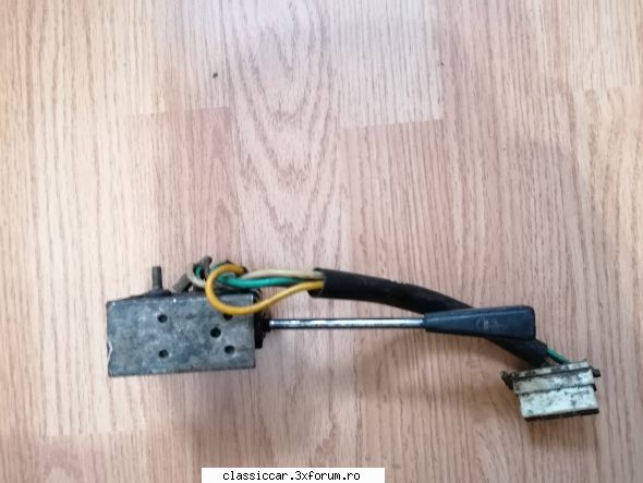 Piese Dacia - Maneta bloc lumini Dacia 1300, este maneta din - Vanzari  piese si accesorii