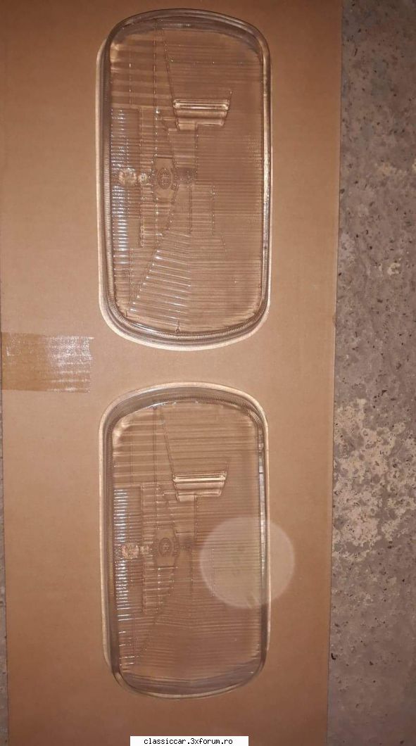 Piese Dacia 1300 si 1310 - Sticle far Elba noi- 100 lei - Vanzari  piese si accesorii
