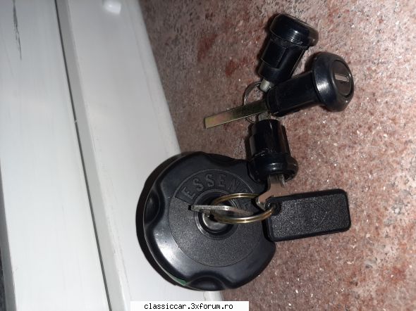 Piese Dacia 1300 si 1310 - Set buson si yale uși noi UAMT- 150 lei - Vanzari  piese si accesorii