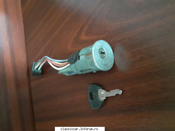 Piese Dacia ARO - Contact uamt original ..35 lei - Vanzari  piese si accesorii