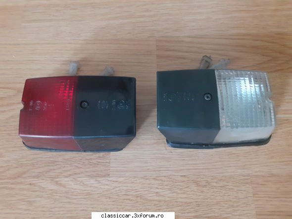 Piese Dacia ARO - Lămpi spate break la 25 lei bucata...nu sunt - Vanzari  piese si accesorii
