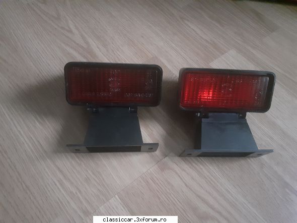 Piese Dacia ARO - Lămpi stop fr�nă noi la 40 bucata - Vanzari  piese si accesorii