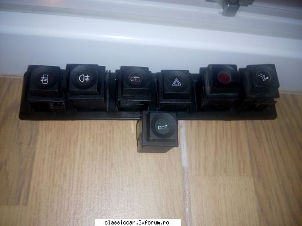 Piese Oltcit - Butoane bord 10 lei bucata - Vanzari  piese si accesorii