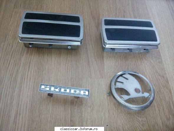Piese Skoda 120 L - Embleme auto 25 R bucată Scrumiera nichel 25 - Vanzari  piese si accesorii