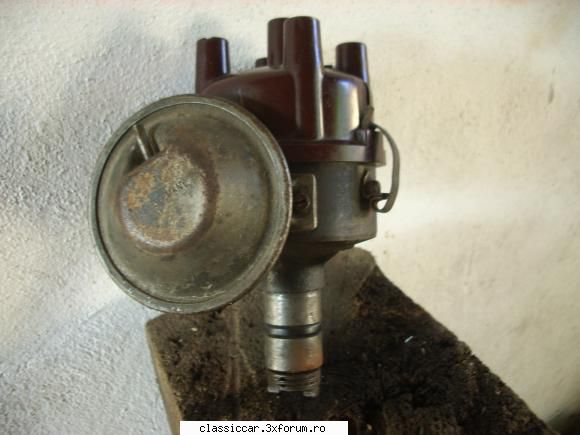 Piese auto diverse , capace roti - Delco pentru VW 1100 din 1952 Are capacul - Vanzari  piese si accesorii