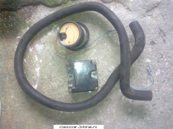 poza 7 piese de dacia 1300 1310 pickup si altele...