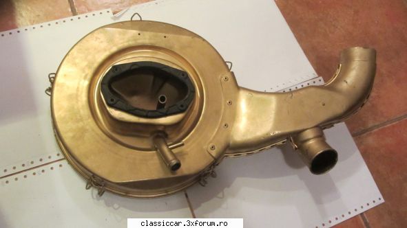 Piese din lada cu morti - Si poze cu capacul filtrului de aer - Vanzari  piese si accesorii