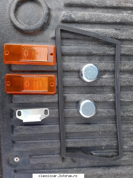 Piese noi pentru Dacia - Sticle lukas aripă Dacia lei ambele - Vanzari  piese si accesorii