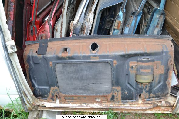 Piese pentru Dacia 1100 - Radiator racire -180 lei Panou radiator --120 - Vanzari  piese si accesorii