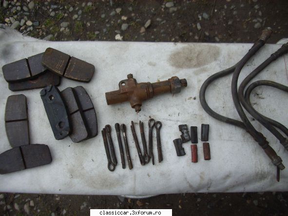 Piese pentru Dacia 1100 - Piese Dacia 1100 - Vanzari  piese si accesorii
