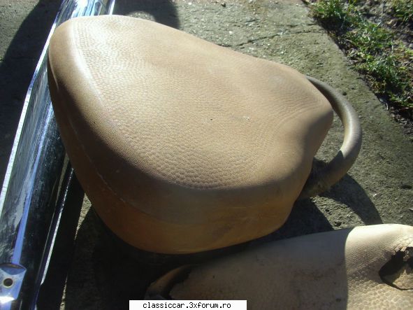 Piese pentru MOTOCICLETE - Huse sei , originale cu rupturi ...de fecte . 3 - Vanzari  piese si accesorii