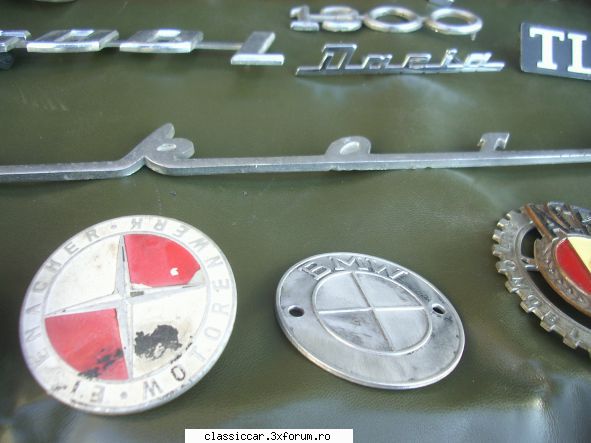 Piese pentru MOTOCICLETE - Emblema EMW si BMW . 50 ron /buc - Vanzari  piese si accesorii