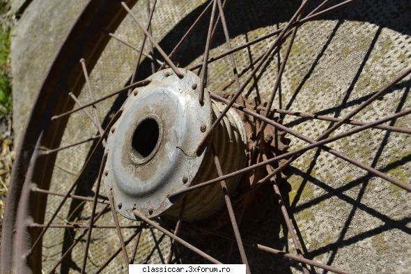 Piese pentru MOTOCICLETE - Roata carpati , spate , cu pinion . --70 lei - Vanzari  piese si accesorii