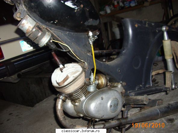 Piese pentru MOTOCICLETE - Rezervor pentru motoreta carpati --vandut - Vanzari  piese si accesorii