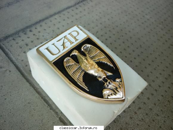 Piese rare dacia 1300 - an 1970 - S-a adaugat : - emblema UAP - stare f. buna - Vanzari  piese si accesorii