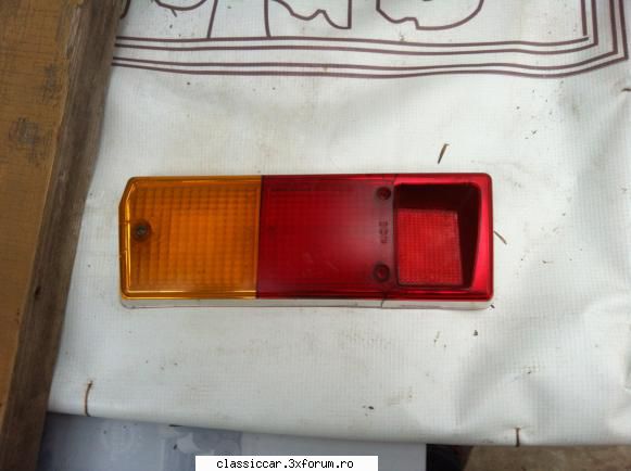 Piese rare dacia 1300 - an 1970 - S-au adaugat : - sticla stop stanga spate - Vanzari  piese si accesorii