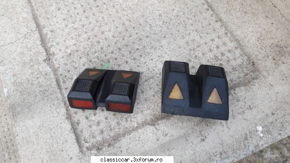 Piese rare dacia 1300 - an 1970 - Set nou protecții usi dacia 1300, lei - Vanzari  piese si accesorii