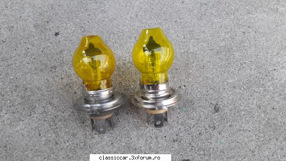 Piese rare dacia 1300 - an 1970 - Set becuri halogen 55-60w -12v - 50 lei setul - Vanzari  piese si accesorii