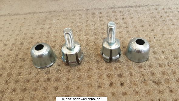 Piese rare dacia 1300 - an 1970 - V�nd set borne noi baterie Dacia lei Tel - Vanzari  piese si accesorii
