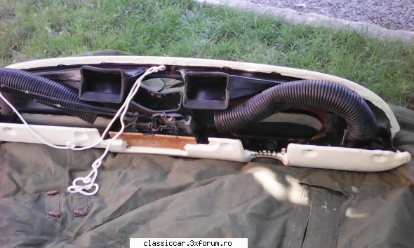 Plansa bord Mercedes W115 - pirvu - Vanzari  piese si accesorii