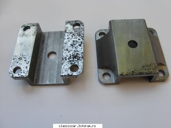 Plaque fixation paquets de lame / placa prindere arc fata - Voil� la paire / pereche - French corner