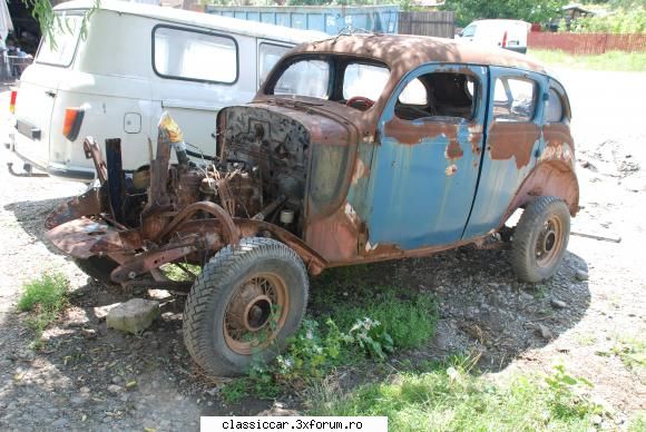 Plymouth din '33 - Superba masina, este intr-o stare foarte buna - Vanatoarea de epave