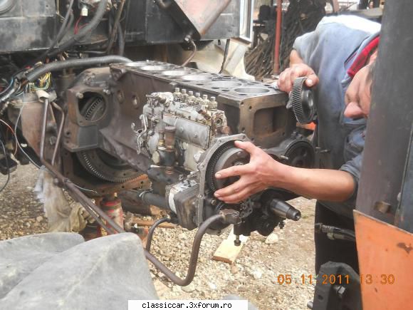 Povestea unui UTB 1010 DT - Punem motorul sus cu ajutorul - Coltul camionagiului si tractoristului oldtimerist