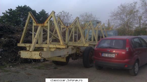 Poze de prin rematuri - Un Roman Diesel fotografiat in curtea unei foste - Rust In Peace