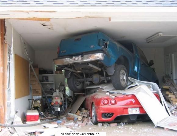 Poze... inedite! - oare cum sa produs accidentul ,ferrari a intrat - Coltul vesel