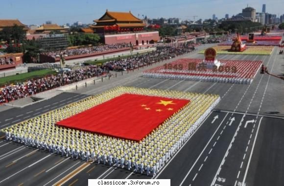 Poze... inedite! - sarbatoare in china la implinirea a 60 de ani de - Coltul vesel