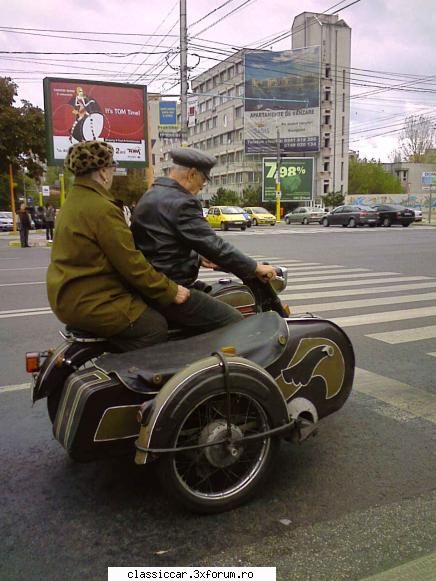 Poze... inedite! - am si eu,facute personal - Coltul vesel