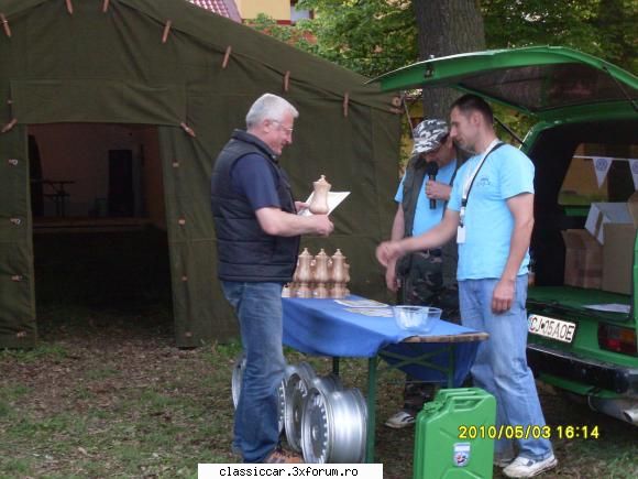 Poze si filmulete DEJ 7-8-9 mai 2010 - Au dat premiu si pentru ovali - Arhiva evenimente 2010