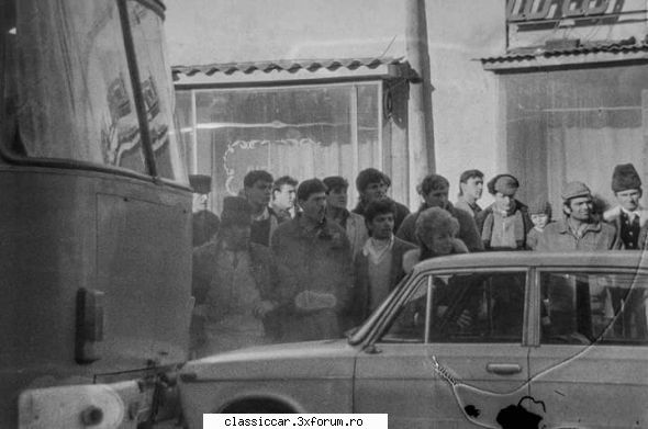 Poze vechi cu motorizate - Un accident de epoca :D - File de istorie