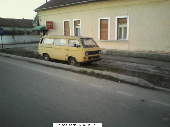 Prin Lugoj... - Un Vw T3 cu nr. noi lasat in paragina - Am vazut prin Romania